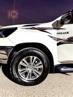 تويوتا هايلوكس